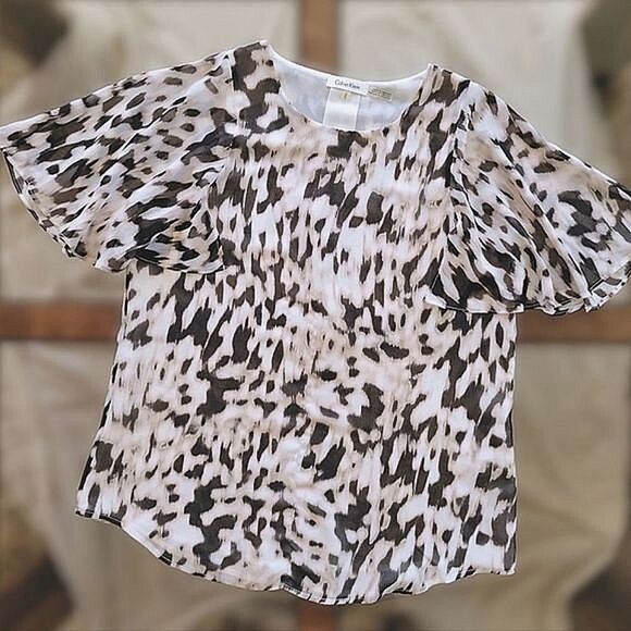 Calvin Klein abstract animal print flutter sleeve blouse - Picture 3 of 13